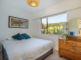 Sunshine Grove Retreat - Onemana Holiday Home -  - 1172387 - thumbnail photo 20