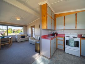 The Crib Haven – Te Anau Holiday Home -  - 1172567 - thumbnail photo 8
