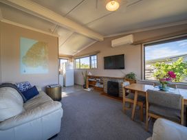 The Crib Haven – Te Anau Holiday Home -  - 1172567 - thumbnail photo 12