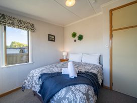 The Crib Haven – Te Anau Holiday Home -  - 1172567 - thumbnail photo 13