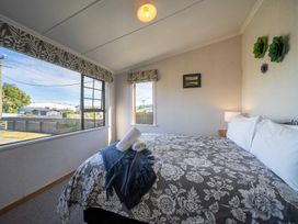 The Crib Haven – Te Anau Holiday Home -  - 1172567 - thumbnail photo 14