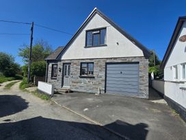 2 bedroom Cottage for rent in Camelford