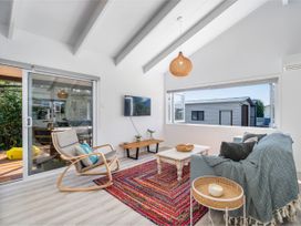 Seaside Retreat - Whitianga Holiday Home -  - 1173138 - thumbnail photo 12