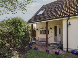 2 bedroom Cottage for rent in Axminster