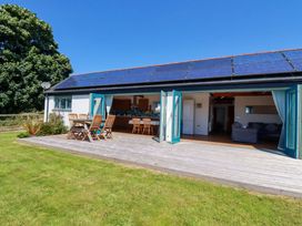 2 bedroom Cottage for rent in Truro