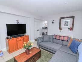 3 bedroom Cottage for rent in Kingsbridge