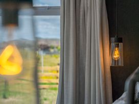 Motuoapa Retreat - Lake Taupo Holiday Home -  - 1174070 - thumbnail photo 12