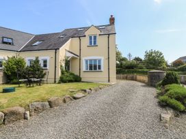 3 bedroom Cottage for rent in St David's