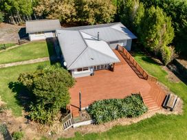 Beachview Bliss - Clarks Beach Holiday Home -  - 1174162 - thumbnail photo 1