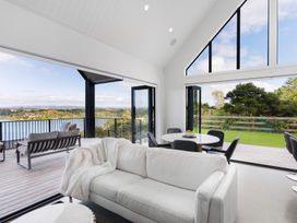 Estuary Views - Riverhead Holiday House -  - 1174245 - thumbnail photo 8