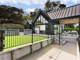 Estuary Views - Riverhead Holiday House -  - 1174245 - thumbnail photo 22