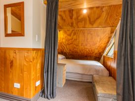 The Hut Retreat - Ohakune Holiday Home -  - 1174246 - thumbnail photo 17
