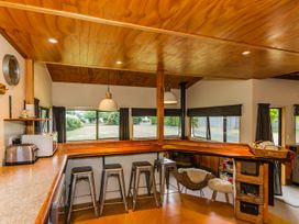 The Hut Retreat - Ohakune Holiday Home -  - 1174246 - thumbnail photo 9