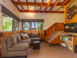The Hut Retreat - Ohakune Holiday Home -  - 1174246 - thumbnail photo 6