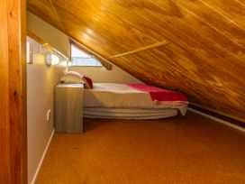 The Hut Retreat - Ohakune Holiday Home -  - 1174246 - thumbnail photo 24