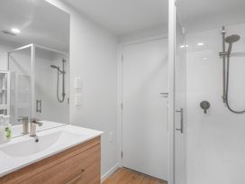 Inner City Haven - Christchurch Holiday Home -  - 1174247 - thumbnail photo 10
