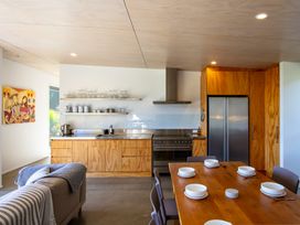 Ligar Escape - Golden Bay Holiday Home -  - 1174321 - thumbnail photo 13