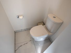 Ligar Escape - Golden Bay Holiday Home -  - 1174321 - thumbnail photo 24