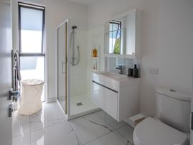 Ligar Escape - Golden Bay Holiday Home -  - 1174321 - thumbnail photo 22