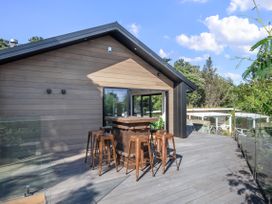 The Coastal Nest - Waitarere Beach Holiday Home -  - 1174714 - thumbnail photo 3