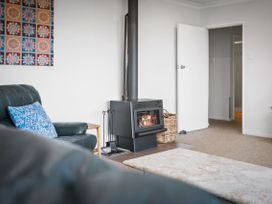 Skyline Staycation - Rotorua Holiday Home -  - 1174715 - thumbnail photo 6