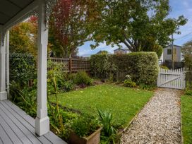 Central Cutie - Christchurch City Cottage -  - 1174989 - thumbnail photo 19