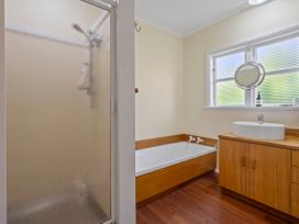 Greytown Park Villa - Wairarapa Holiday Home -  - 1174990 - thumbnail photo 22