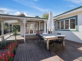 Greytown Park Villa - Wairarapa Holiday Home -  - 1174990 - thumbnail photo 2