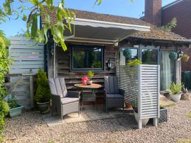 1 bedroom Cottage for rent in Upton upon Severn