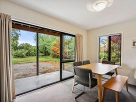 Crescent View - Wanaka Holiday Home -  - 1175373 - thumbnail photo 7