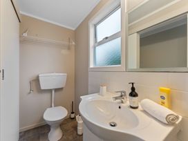 Serenity Cottage - Taupo Holiday Home -  - 1175756 - thumbnail photo 19