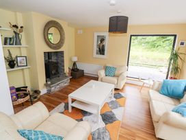 2 bedroom Cottage for rent in Carrick on Shannon