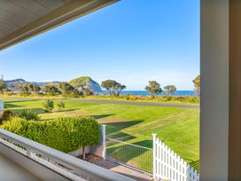 Sunset Haven - Mahia Holiday Home -  - 1176314 - thumbnail photo 8