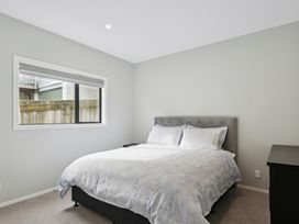 Seabreeze Retreat - Paraparaumu Holiday Home -  - 1176383 - thumbnail photo 16