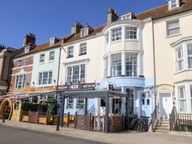 3 bedroom Cottage for rent in Weymouth