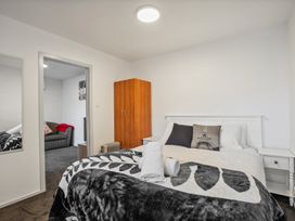 Arawata Retreat - Queenstown Mountain Serenity -  - 1177220 - thumbnail photo 8