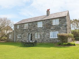 4 bedroom Cottage for rent in Tintagel