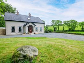 4 bedroom Cottage for rent in Gorey
