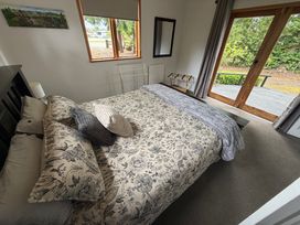 Fiordland Hideaway - Te Anau Holiday Home -  - 1177366 - thumbnail photo 6