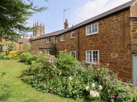 3 bedroom Cottage for rent in Chipping Norton