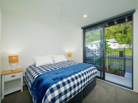 Ocean Whisper Retreat - Kaikoura Holiday Home -  - 1177915 - thumbnail photo 15