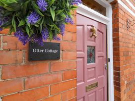 3 bedroom Cottage for rent in Weymouth