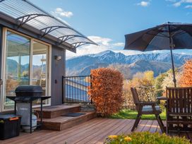 Arrowtown Gold - Elevated Two Bedroom Apartment -  - 1178042 - thumbnail photo 1