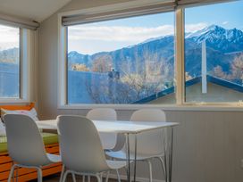 Arrowtown Gold - Elevated Two Bedroom Apartment -  - 1178042 - thumbnail photo 11