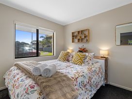 Papamoa Waves - Seaside Getaway -  - 1178142 - thumbnail photo 7