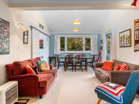Singlee - Turangi Holiday Home -  - 1178364 - thumbnail photo 1