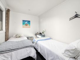 Coastal Serenity - Tapuaetahi Beach Escape -  - 1179048 - thumbnail photo 18