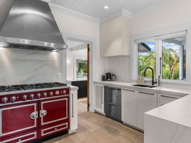 Board and Batten - Matakana Holiday Home -  - 1179302 - thumbnail photo 11