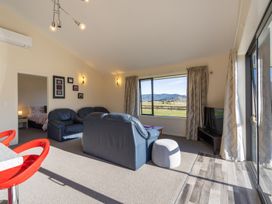 The Tranquil Edge - Te Anau Holiday Home -  - 1179862 - thumbnail photo 8