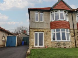 3 bedroom Cottage for rent in Seahouses